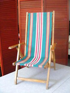 Sort of like this one. You can see how easily a three-year-old could get his finger wedged in it.