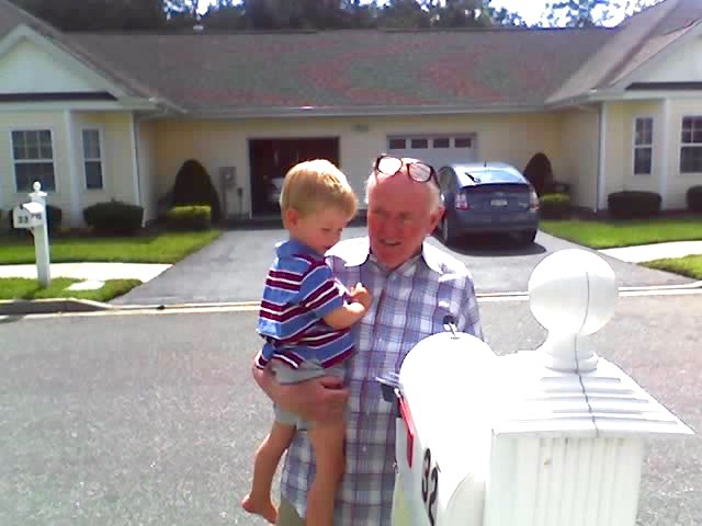 grandpa and jack get the mail 08-19-06